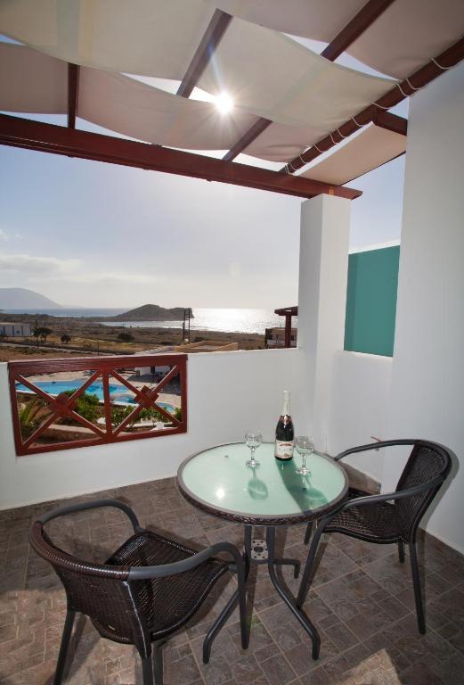 Golden Sun Aparthotel