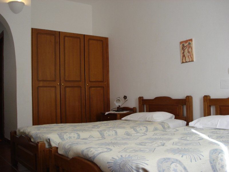 Ersi Aparthotel Fira (Santorini)