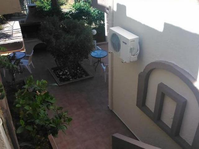 Fotoula Apts