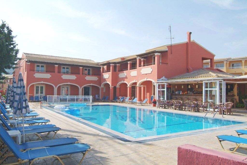 Luisa Hotel