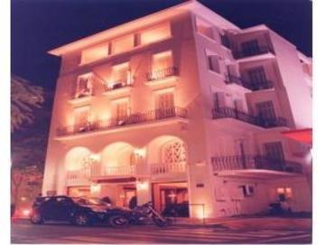 Hotel Karellion