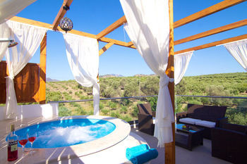 Cretan Mediterranean Luxury Private Villas * Roumeli