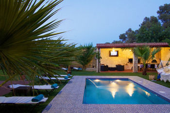 Cretan Mediterranean Luxury Private Villas * Roumeli