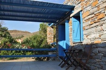 Cavo Perlevos Studios 3* Otzias