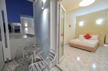 Hotel Asterolithos Fira (Santorini)