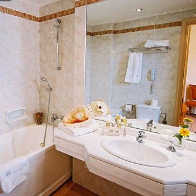 Hotel Atrium & Jacuzzi Athens