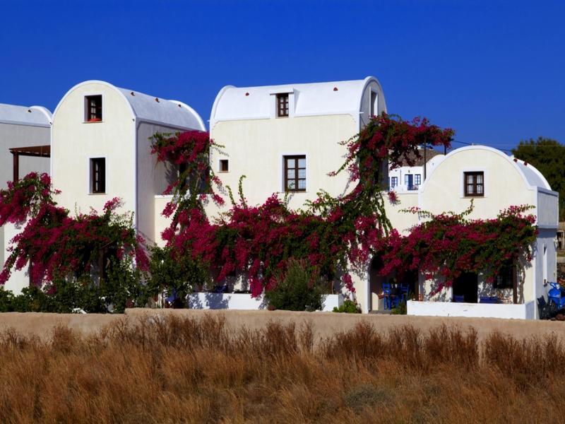 Anna Traditional Aparthotel 2*