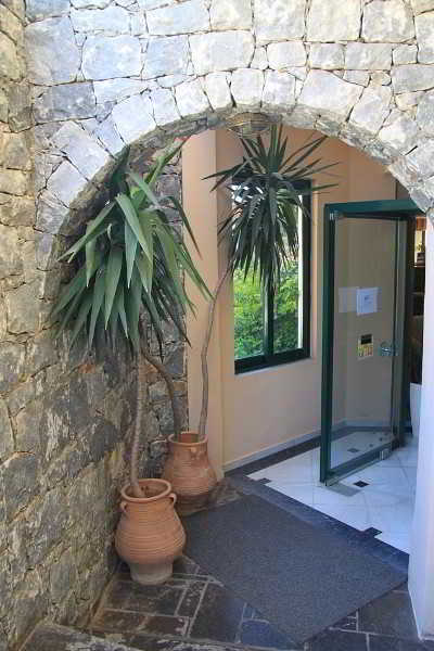 Romantica Aparthotel 3*
