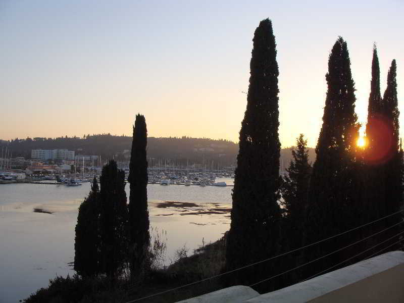 Hotel Alexandros&gerekos 2*