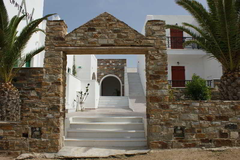 Annita's Village 3*