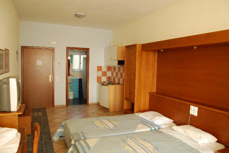 Elea Mare 2* Elia (Laconia)