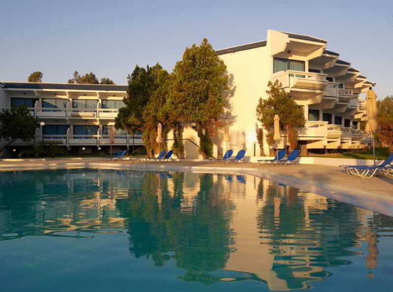 Hotel Larisa Boutique 3*