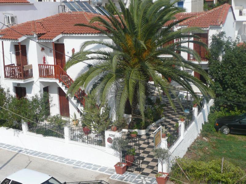 Amalthia * Skiathos Town