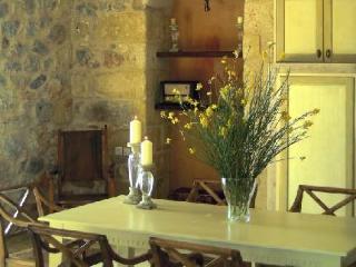 Katikies Manis Apartment Kardamyli