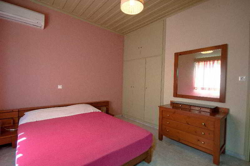 Esperides Apartment *