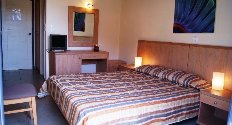 Angela's House Hotel 2*