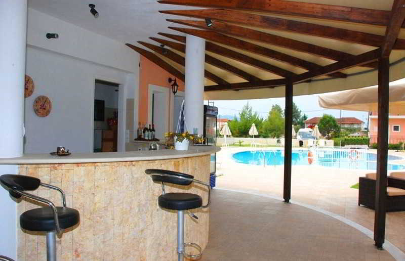 Hotel Eleni's Garden & Castello 3*