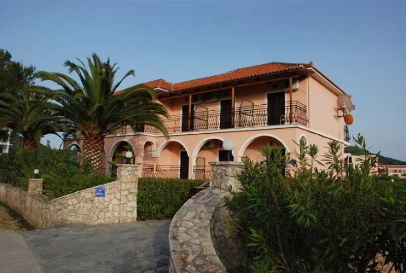 Eleni's Garden & Castello