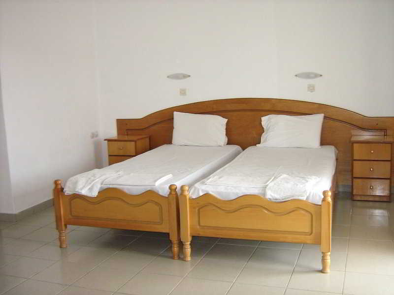 Caravel Pool Apartment *