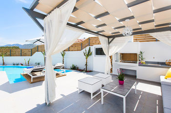 Cretan Mediterranean Luxury Private Villas * Roumeli