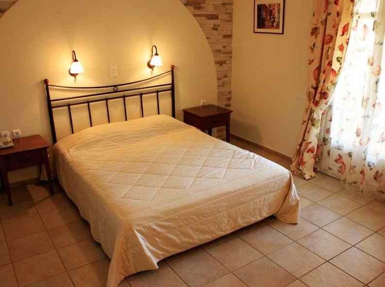 Naxos Palace 4*