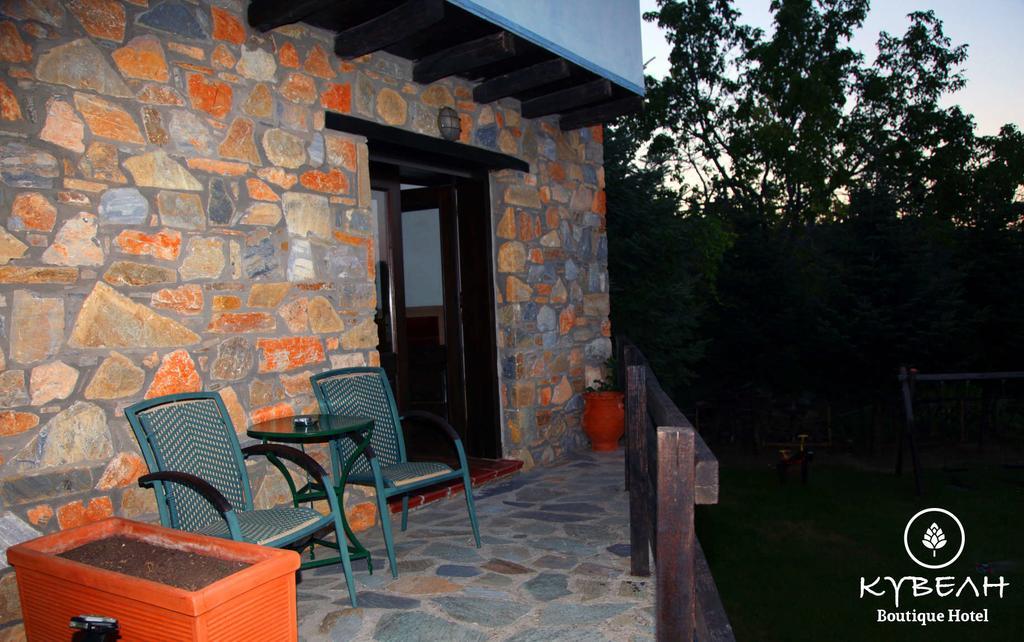 Kyveli Palaioi Poroi