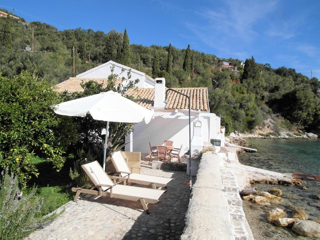 Nissaki Olive Press Villa *
