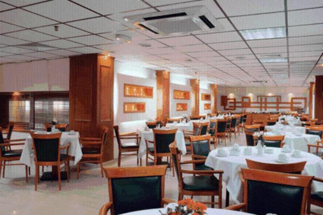 Elpida Hotel