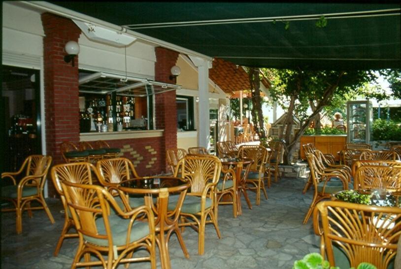 Ilios Hotel
