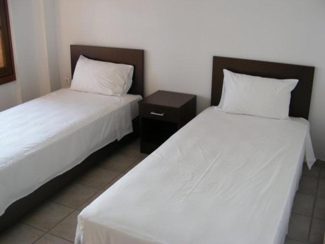Anemos Hotel *