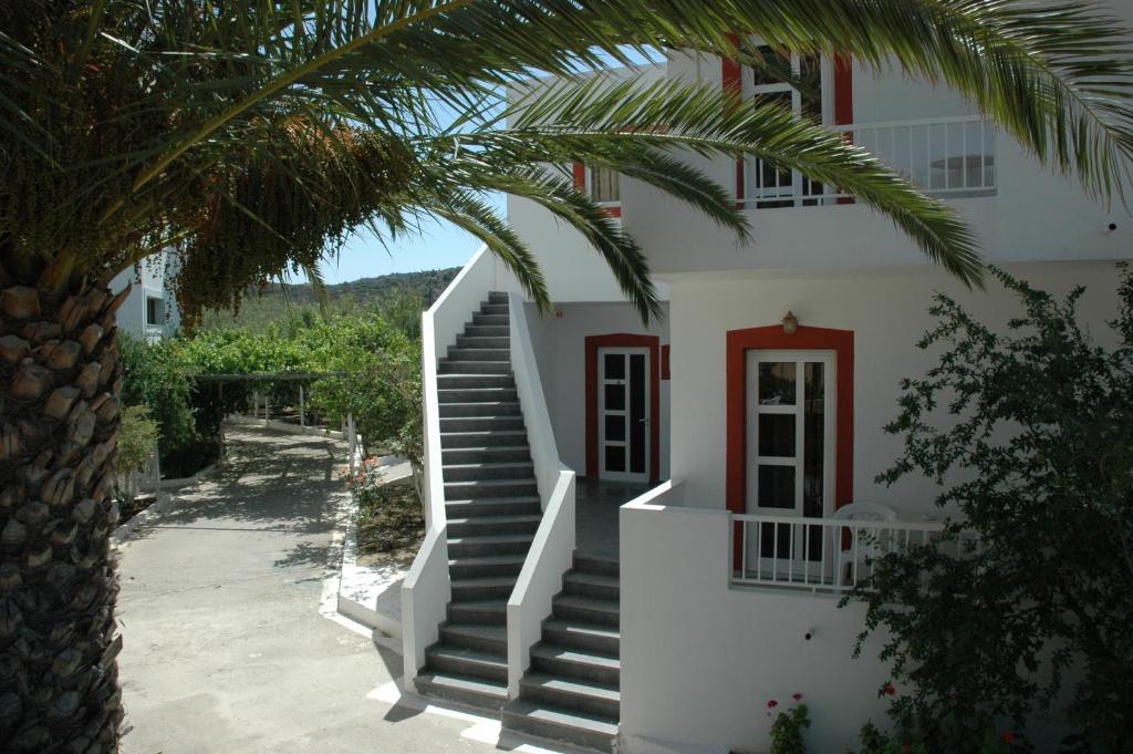 Princess Europa Hotel 2*