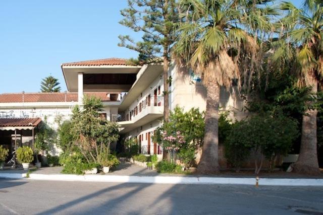 Hotel Hotel Finikounda 2*