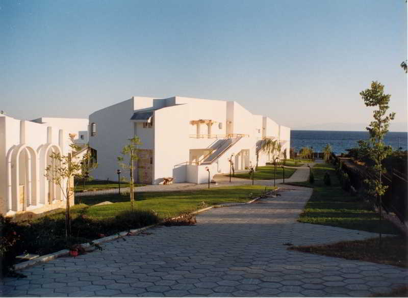 Skion Palace Hotel-bungalows & Boutique Hotel