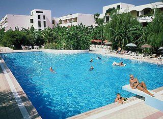 Tigaki Beach Hotel Hotel