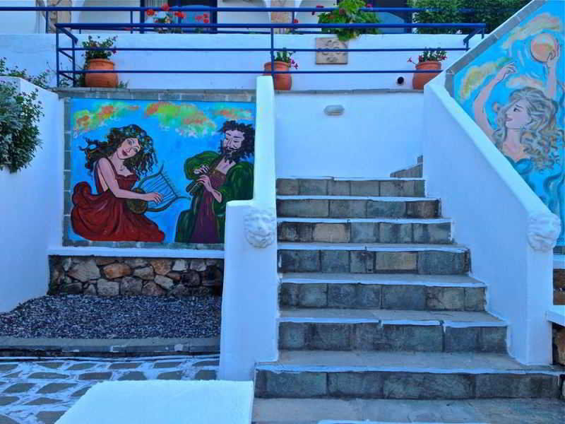 Ekaterini 3*