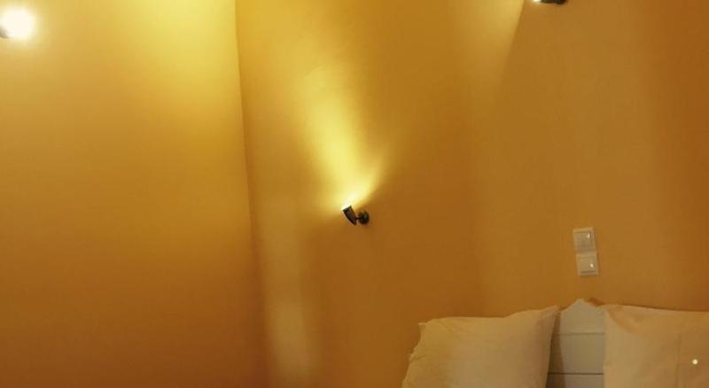 Aparthotel Filotimo Cave 3*