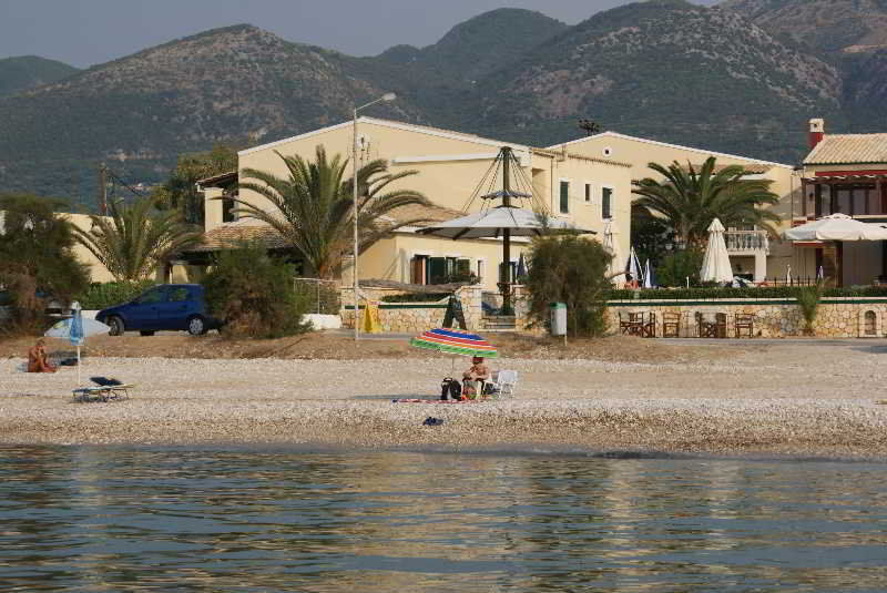 Front Salvanos Acharavi (Corfu)