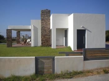 Cristelia Luxury Sea Front & Pool Villa