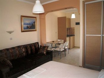 Pieria Hotel 3*