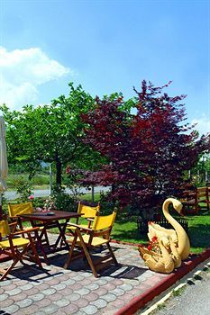 Pieria Hotel