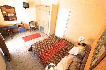 Katerina's Aparthotel 2*