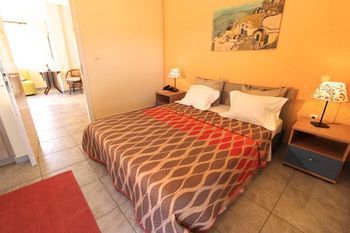 Aparthotel Katerina's 2*