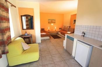 Aparthotel Katerina's Rovies