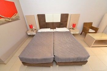 Medusa Lux Aparthotel 2*