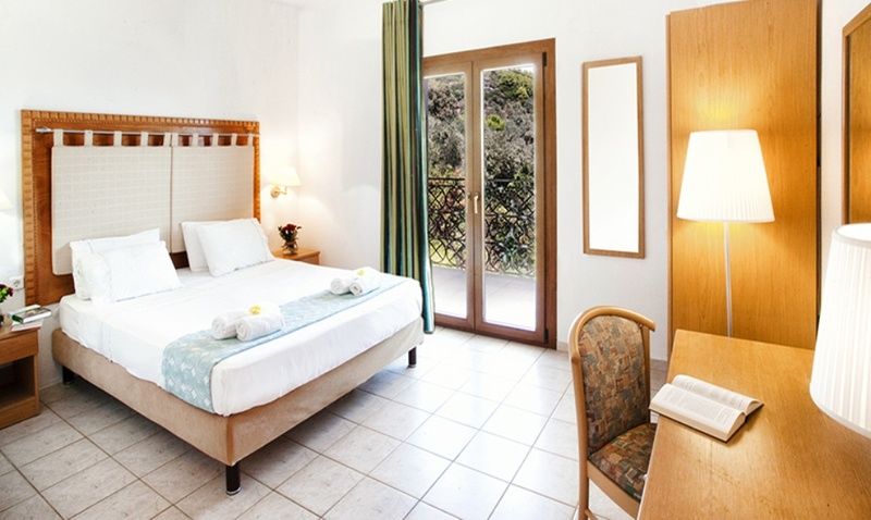 Fiorella Sea View Aparthotel
