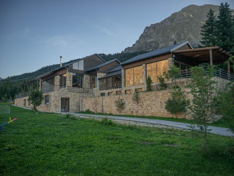 Hotel Orizontes Tzoumerkon 5*