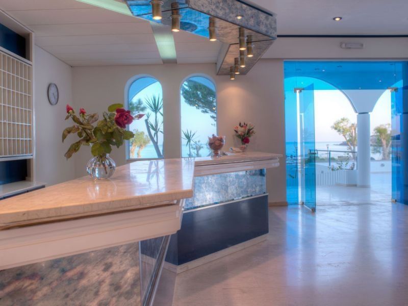 Larisa Boutique Hotel 3*