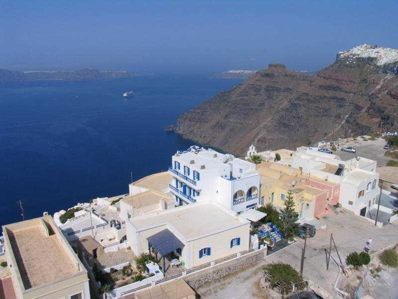 Kafieris View Aparthotel 2*