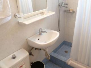 Zina Aparthotel 3*