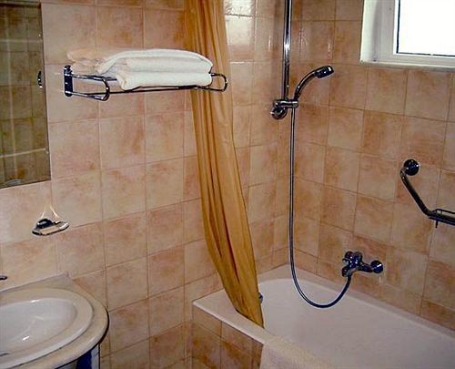 Pylea Hotel 3*